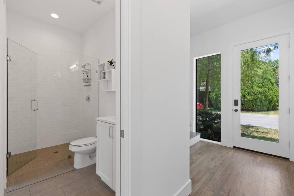 Beautiful Perfectly Located Luxury 2 Bed Townhome ダラス エクステリア 写真
